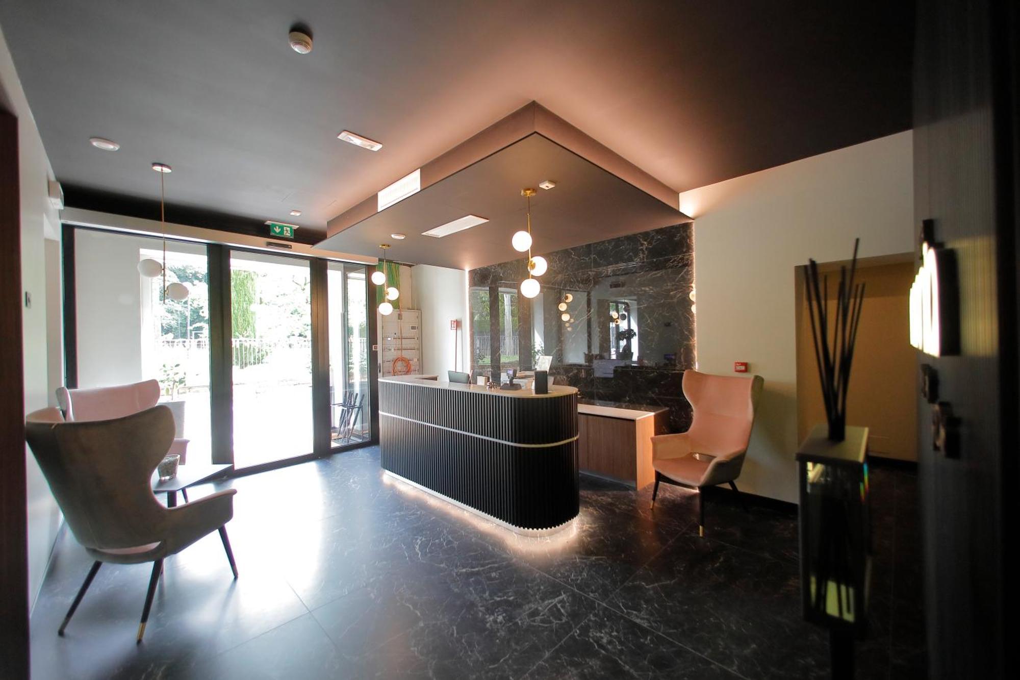 Hotel Namia By Dori Bardolino Extérieur photo