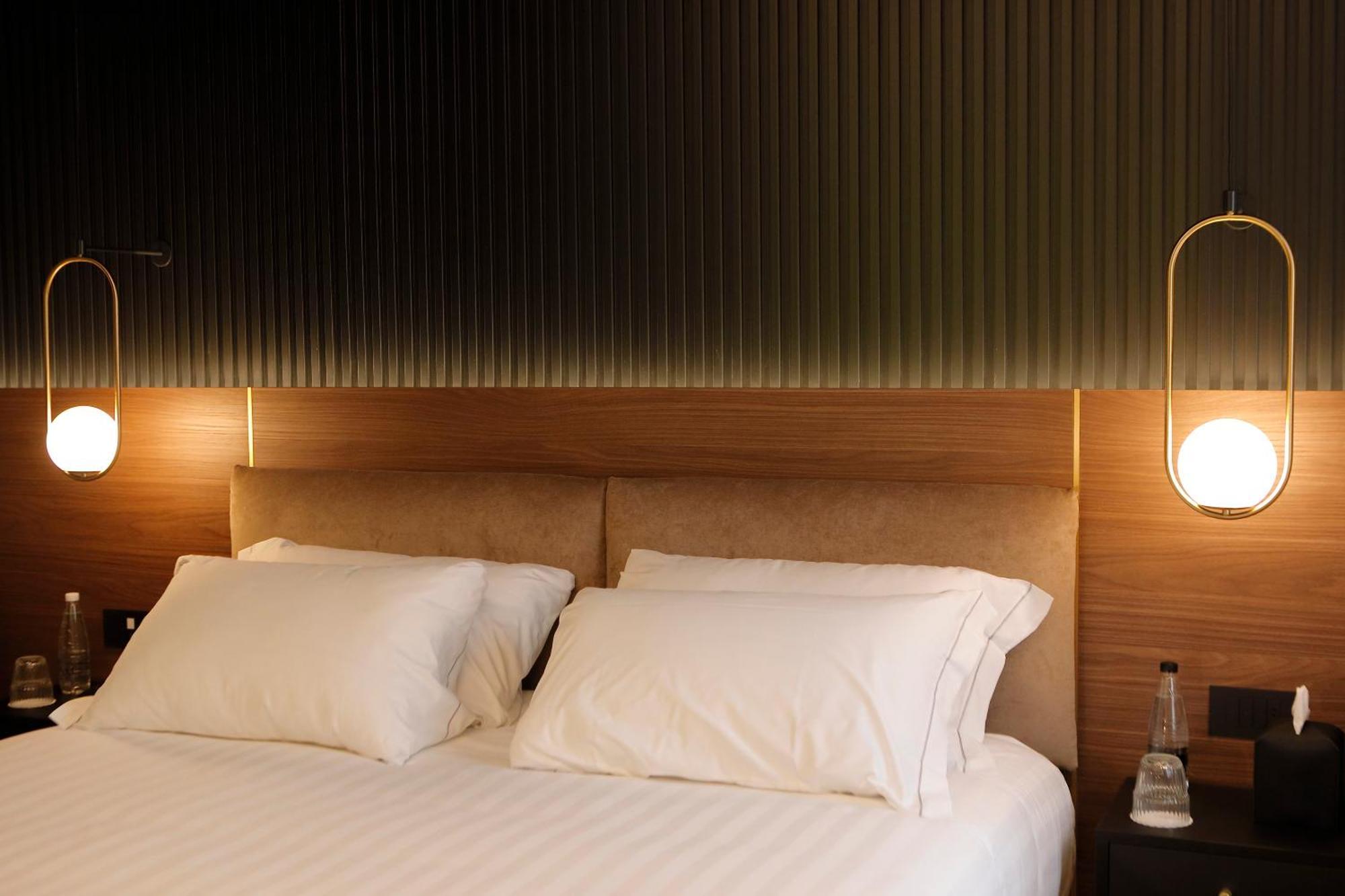 Hotel Namia By Dori Bardolino Extérieur photo