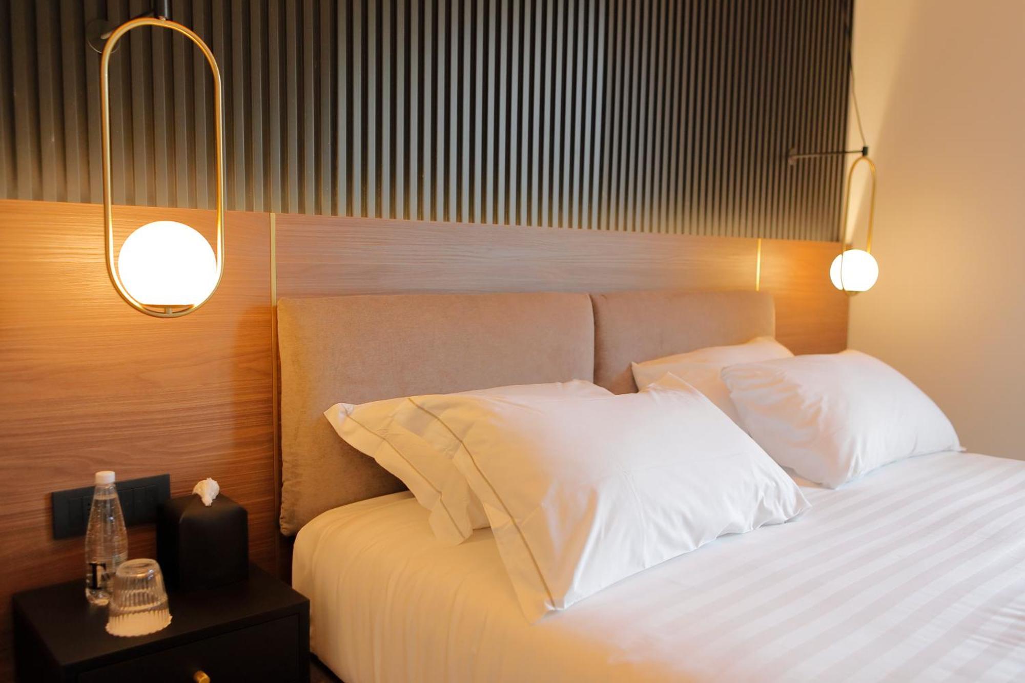 Hotel Namia By Dori Bardolino Extérieur photo